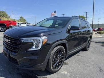 Used 2024 GMC Terrain SLE