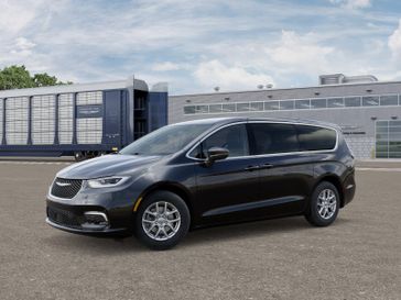 New 2026 Chrysler Pacifica Select