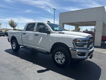 New 2025 RAM 2500 Tradesman Crew Cab 4x4 6'4' Box