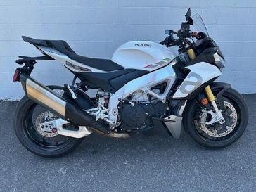 2022 Aprilia Tuono V4 1100 