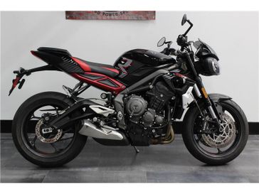 2022 Triumph STREET TRIPLE R 