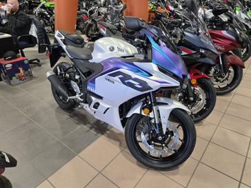 NEW 2025 YAMAHA YZFR3 ABS 