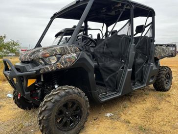 2025 Can-Am Defender MaX XT