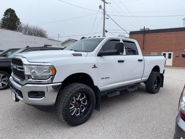 2022 RAM 2500 Tradesman in a WHITE exterior color. Hometown Motors of Rockwell City 712-220-7644 hometownmotorsrc.com 