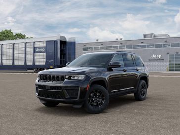 New 2026 Jeep Grand Cherokee Laredo Altitude 4x4