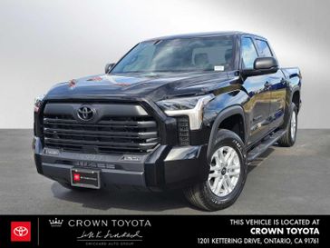 2025 Toyota Tundra SR5 CrewMax 5.5 Bed