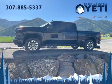2024 Chevrolet Silverado 2500HD Custom