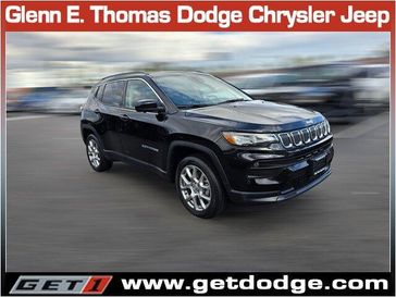 Used 2022 Jeep Compass Latitude Lux