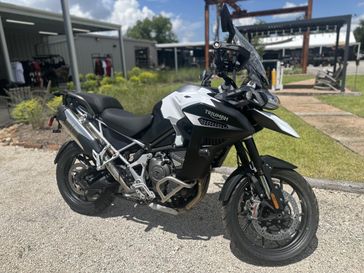 New 2025 Triumph Tiger 1200 GT Explorer 