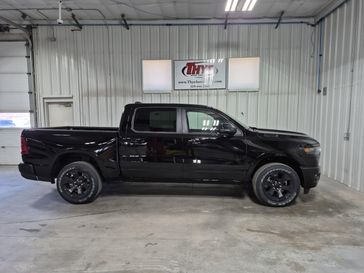 2025 RAM 1500 Big Horn Crew Cab 4x4 5'7' Box