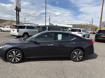 Used 2020 Nissan Altima 2.5 SL