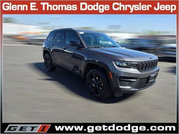 New 2025 Jeep Grand Cherokee Altitude 4x2