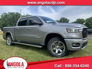 2025 RAM 1500 Big Horn Crew Cab 4x4 5'7' Box