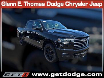New 2026 RAM 1500 Laramie Crew Cab 4x2 5'7' Box
