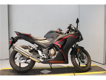 2022 Honda CBR300R