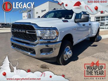 2024 RAM 3500 Tradesman Crew Cab 4x4 8' Box