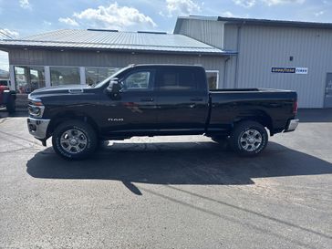 New 2025 RAM 2500 Big Horn Crew Cab 4x4 6'4' Box