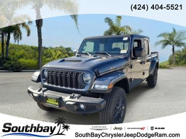 New 2026 Jeep Gladiator Sport S 4x4