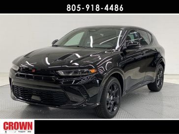 2024 Dodge Hornet R/T Plus in a 8 Ball exterior color and Blackinterior. Ventura Auto Center 866-978-2178 venturaautocenter.com 