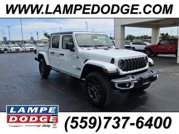 New 2026 Jeep Gladiator Sport S 4x4