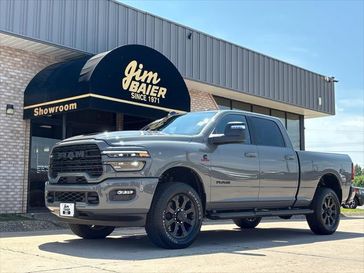 New 2025 RAM 2500 Laramie Crew Cab 4x4 6'4' Box