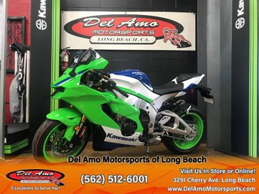 2024 Kawasaki ZX1002LRFBL-GN2  in a LIME GREEN/PEARL CRYSTAL WHITE/BLUE exterior color. Del Amo Motorsports of Long Beach (562) 362-3160 delamomotorsports.com 