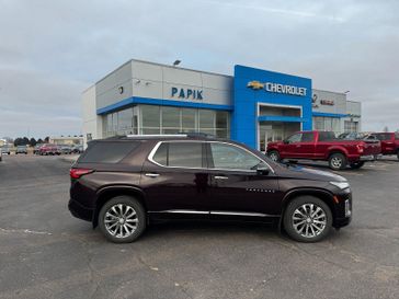 Used 2023 Chevrolet Traverse Premier