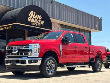 New 2025 Ford Super Duty F-250 SRW XLT