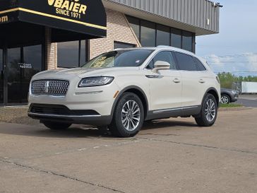 2022 Lincoln Nautilus Standard