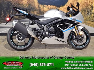 2025 Suzuki GSX-R1000R 