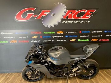 Used 2025 Kawasaki NINJA ZX-6R 