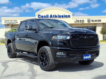 New 2025 RAM 1500 Lone Star Crew Cab 4x4 5'7' Box