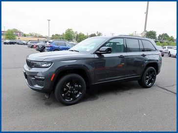 New 2025 Jeep Grand Cherokee Limited