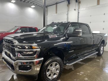 New 2026 RAM 3500 Big Horn Crew Cab 4x4 8' Box