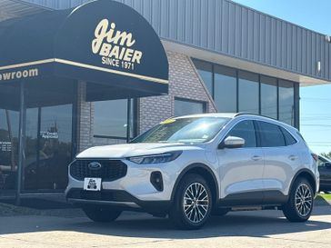 New 2025 Ford Escape Phev