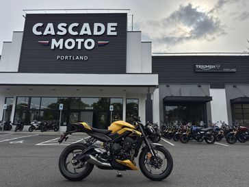 2025 Triumph Street Triple 765 RS - COSMIC YELLOW 