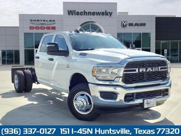 2024 RAM 3500 Tradesman Crew Cab Chassis 4x4 60' Ca in a Bright White Clear Coat exterior color. Wischnewsky Dodge 936-755-5310 wischnewskydodge.com 