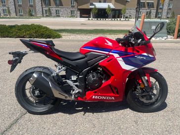 New 2025 Honda CBR500RAS 
