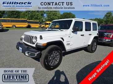 2024 Jeep Wrangler 4-door Sahara