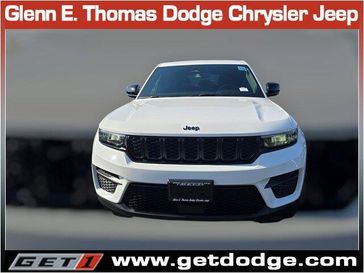 Used 2023 Jeep Grand Cherokee Altitude