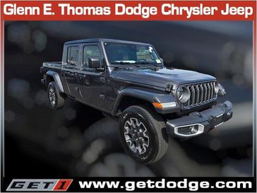 New 2026 Jeep Gladiator Sahara 4x4