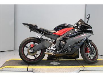 2006 Yamaha YZF-R6 