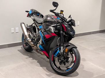 2026 BMW M 1000 R