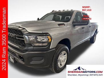 2024 RAM 3500 Tradesman Crew Cab 4x4 8' Box