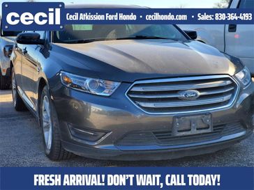 2017 Ford Taurus SEL