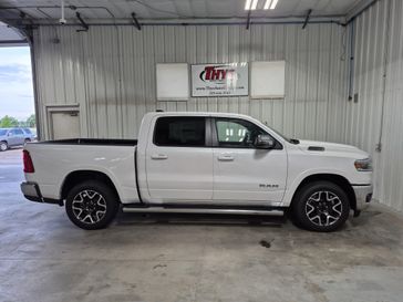New 2025 RAM 1500 Laramie Crew Cab 4x4 5'7' Box