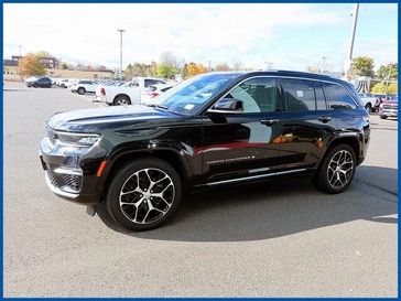 Used 2022 Jeep Grand Cherokee Summit