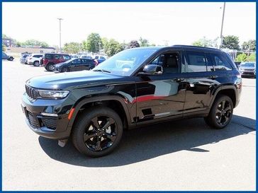 New 2025 Jeep Grand Cherokee Limited