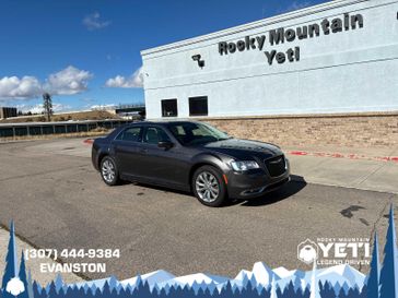 Used 2020 Chrysler 300 Touring L