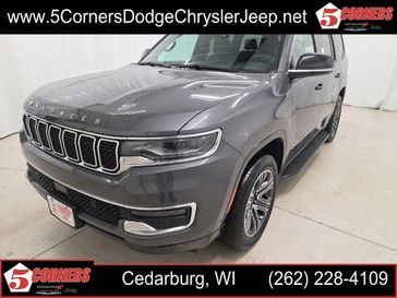 2023 Jeep Wagoneer Base